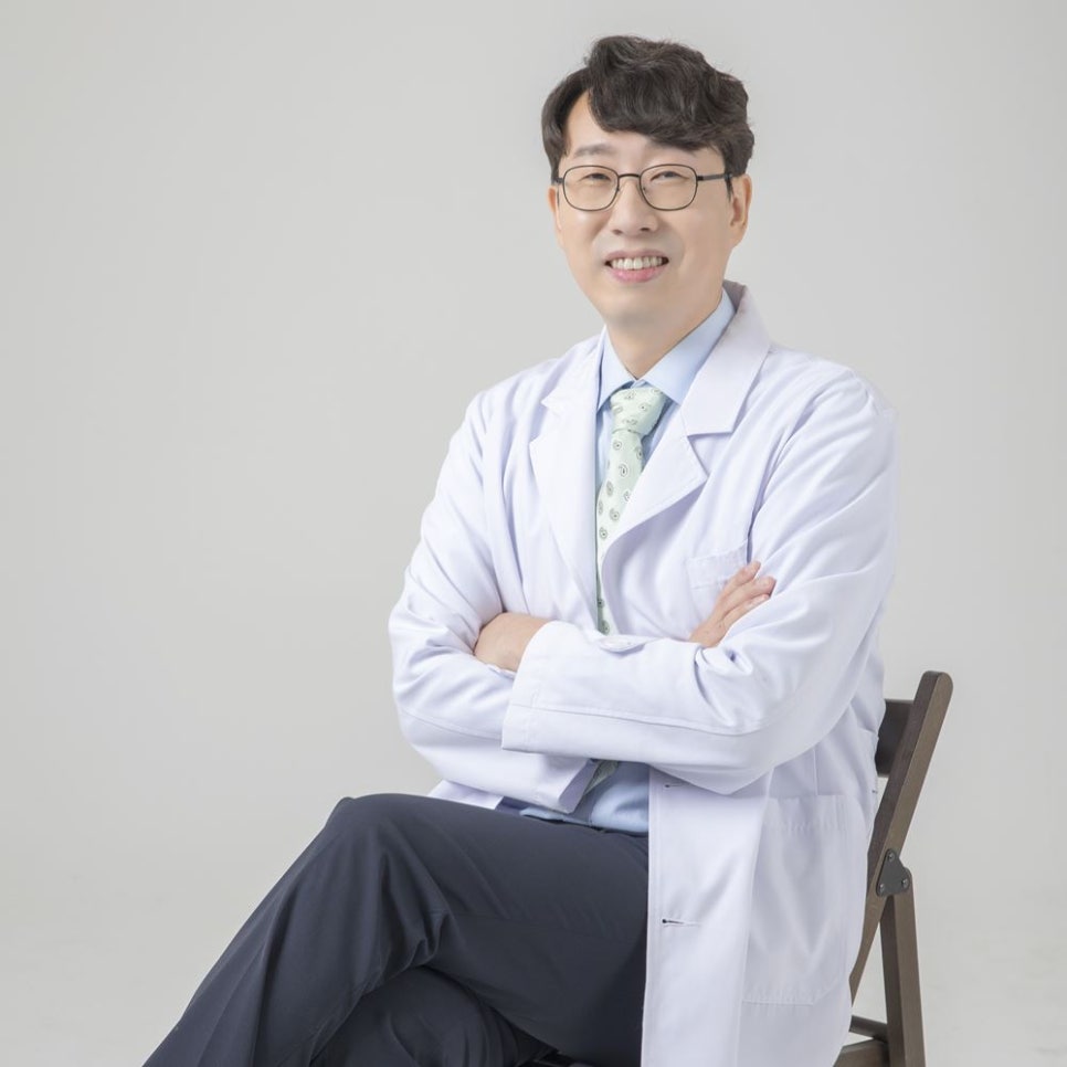 [가넷성형외과 언론보도] 대표적 코성형부작용 구축코, 맞춤형 접근 필요 관련 이미지 2