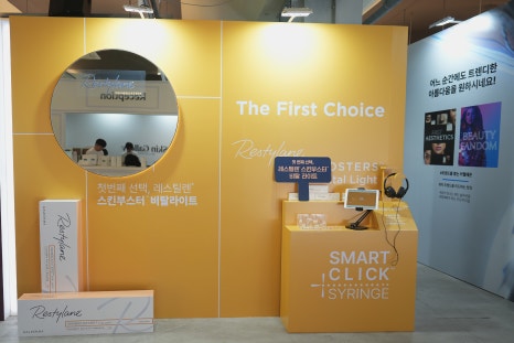 글로벌 에스테틱의 흐름을 읽다_2025 SKIN Gallery 현장 스케치 관련 이미지 4
