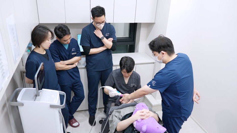 Sinsa Thermage FLX | LiftTone Dermatology Conducts Hands-on Training image 5