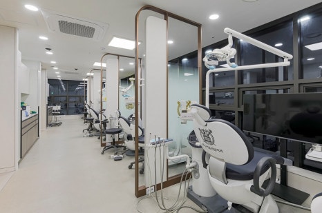 가양동치과 임플란트 상담, 제가 가장 먼저 확인하는 것 관련 이미지 6