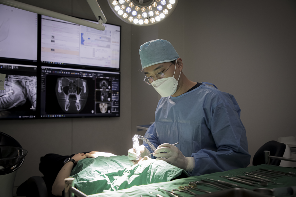 우장산역치과, 임플란트 부작용 미리 예방하세요 관련 이미지 7