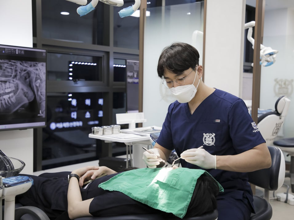 화곡전체임플란트, 의식하진정법으로 편안한 임플란트 수술 관련 이미지 1