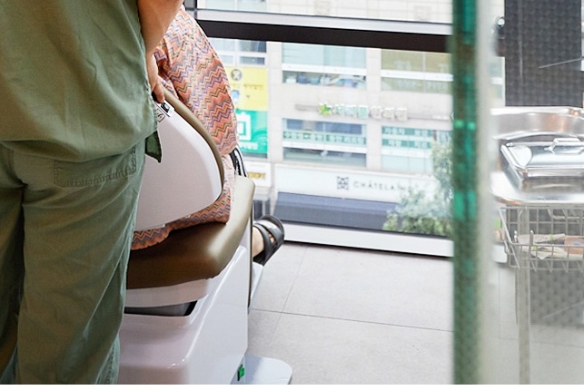 쌍꺼풀 라인 고정 자연스러움을 이끌어내는 기준 관련 이미지 18