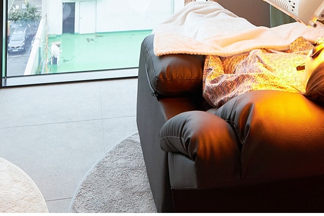 쌍꺼풀 재수술 여러 번 수술한 눈 어디서부터 다시 시작해야 할까요 관련 이미지 16