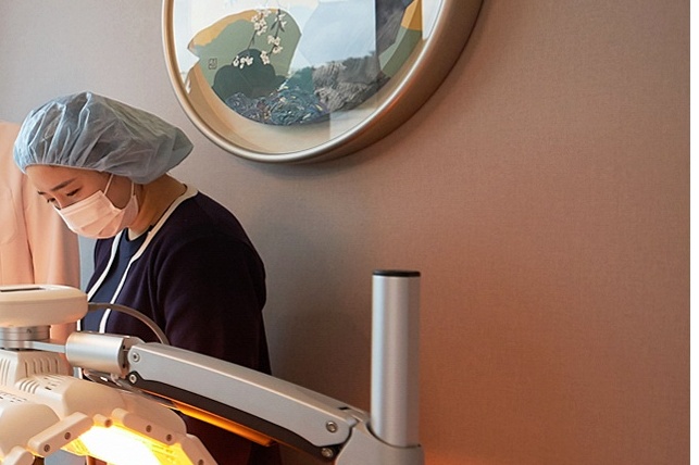 쌍꺼풀 재수술 여러 번 수술한 눈 어디서부터 다시 시작해야 할까요 관련 이미지 14