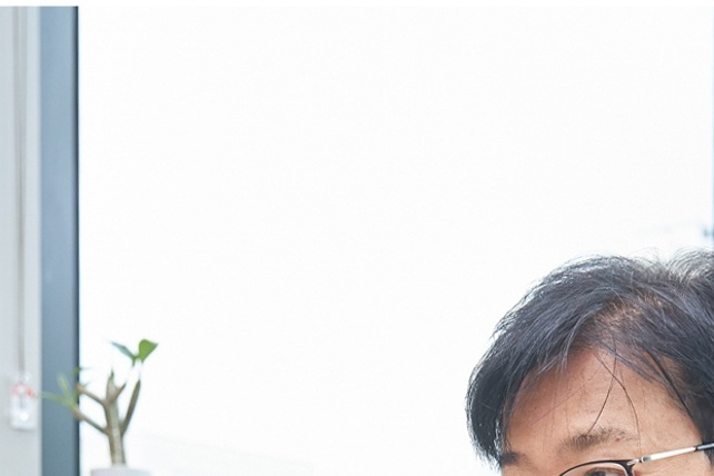 쌍꺼풀 수술 눈매교정술 남성 눈에서 더 신경 써야 하는 부분 관련 이미지 10