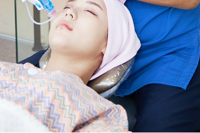 꺼진눈지방이식 눈 위가 꺼져 보인다면 구조부터 살펴야 합니다 관련 이미지 16