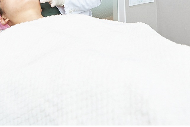 Before Correcting Ptosis, You Must First Determine Whether Skin Sagging Is the Cause image 15