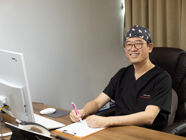 코재수술 병원, 코성형 부작용 최소화를 위한 고려사항 관련 이미지 2