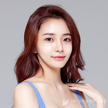 건조한 피부에 생기와 탄력을! JW정원성형외과 물광주사 관련 이미지 1