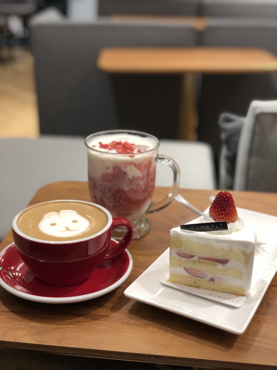 [성수동 카페] 딸기라떼가 맛있는 성수 카페거리 관련 이미지 30