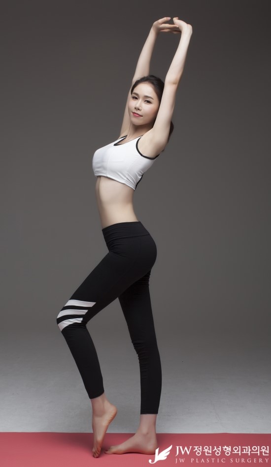 처지고 늘어진 뱃살 탈출! 완벽 S라인으로 변신 JW정원 복부성형 관련 이미지 7