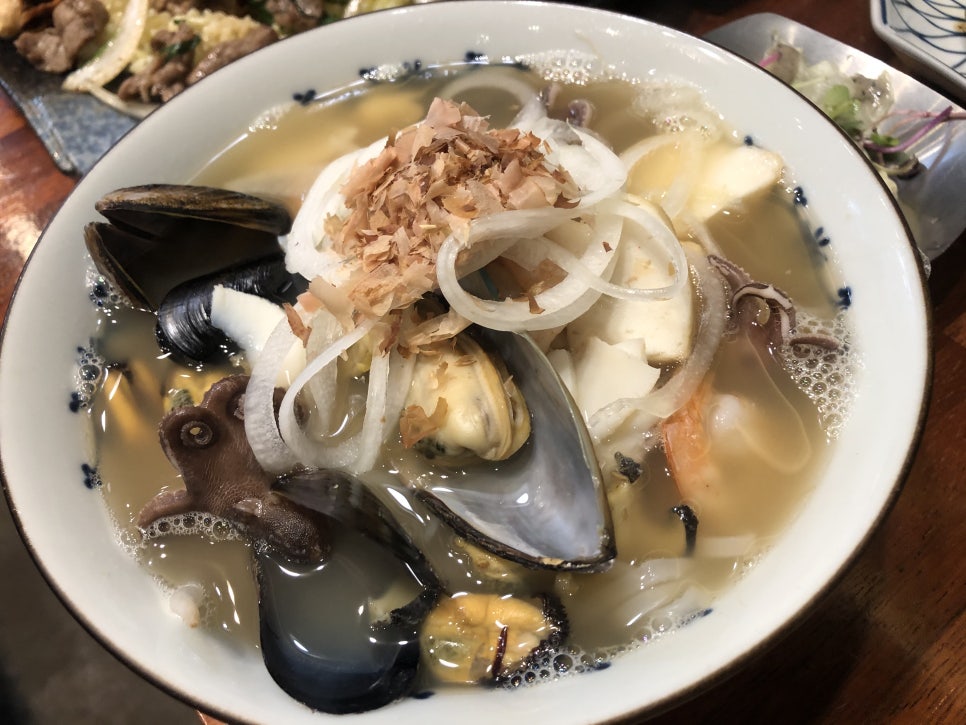 [Garak Restaurant] A Vietnamese Restaurant with a Deep, Flavorful Broth image 15