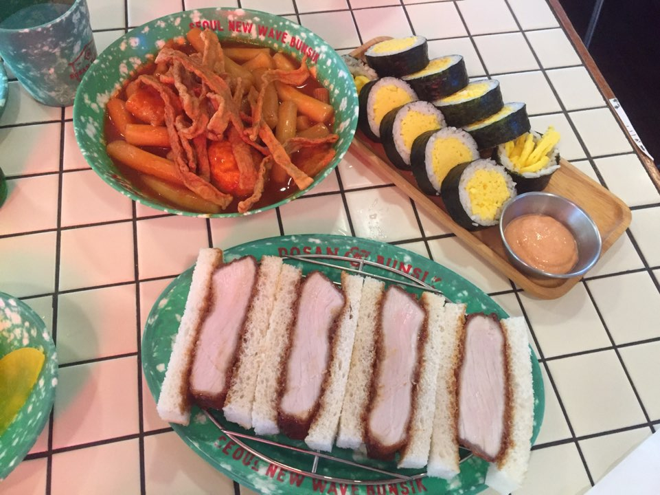 [Dosan Park Restaurant] A Hot Spot in Dosan Park Where You Can Taste the Flavor of Nostalgia image 14