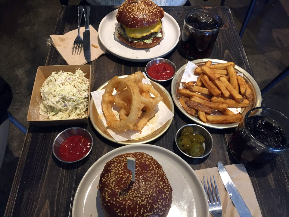 [서울숲 맛집] 육즙 가득한 패티가 맛있는 뚝섬 수제버거 관련 이미지 22