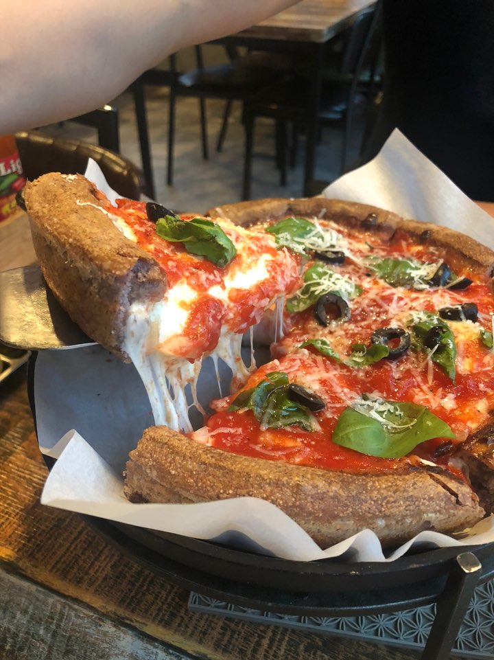 Honest Review of Baekwood Chicago Pizza near Samseongjungang Station image 8