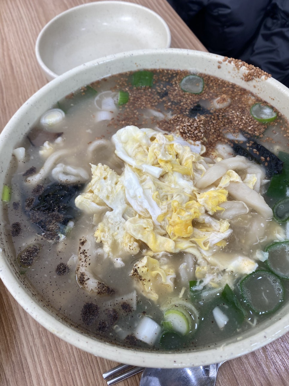 찐 제주도민맛집 코코분식 찐 후기! [고사리육개장,칼국수,비빔밥] 관련 이미지 4
