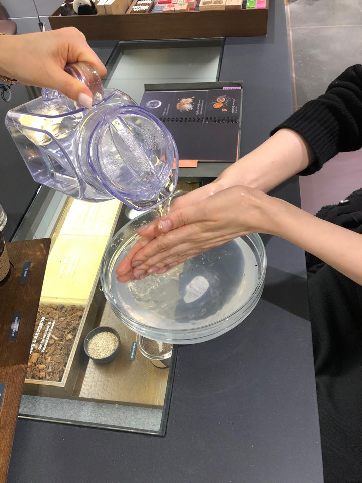 나에게 맞는 화장품을 만나볼 수 있는 곳! 이니스프리 카페 명동점 솔직 후기 관련 이미지 31