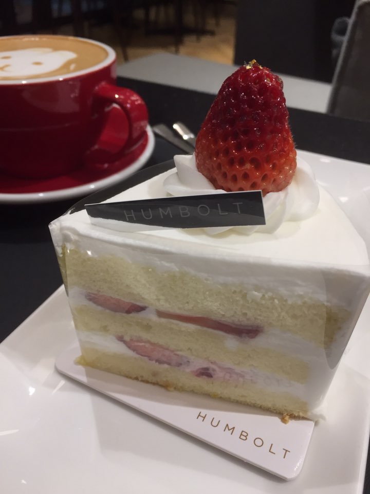 [성수동 카페] 딸기라떼가 맛있는 성수 카페거리 관련 이미지 29