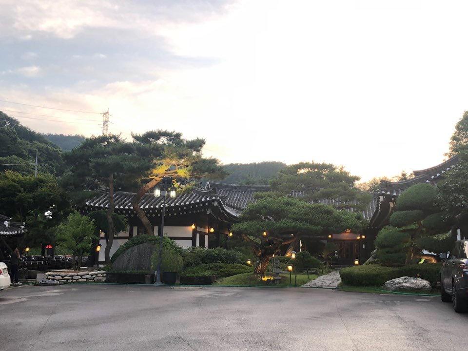 [Gwangju, Gyeonggi Dining] A Traditional Korean Restaurant Near Seoul image 1