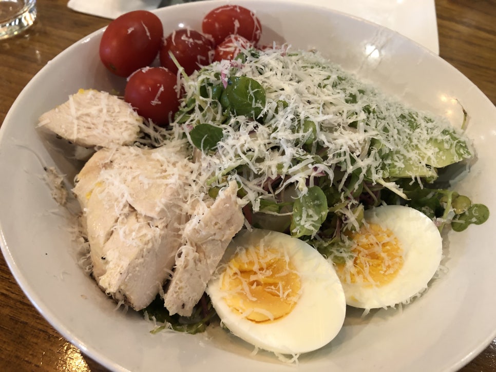 [Apgujeong Brunch] A Popular Brunch Spot Near Apgujeong Station image 11