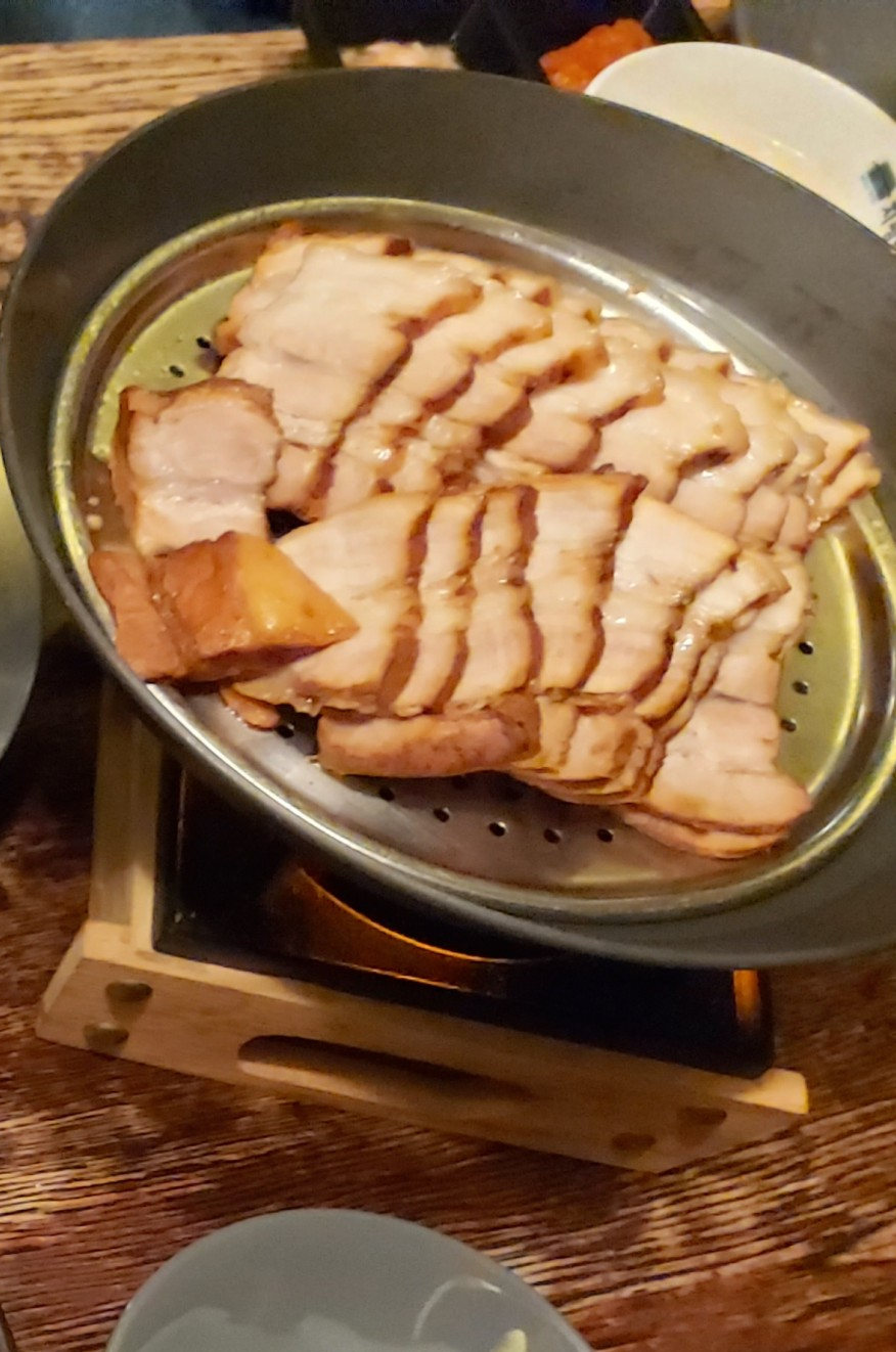 [도산공원 맛집] 도산족발 보쌈 솔직 후기(연예인에게 인기 엄지척!) 관련 이미지 5