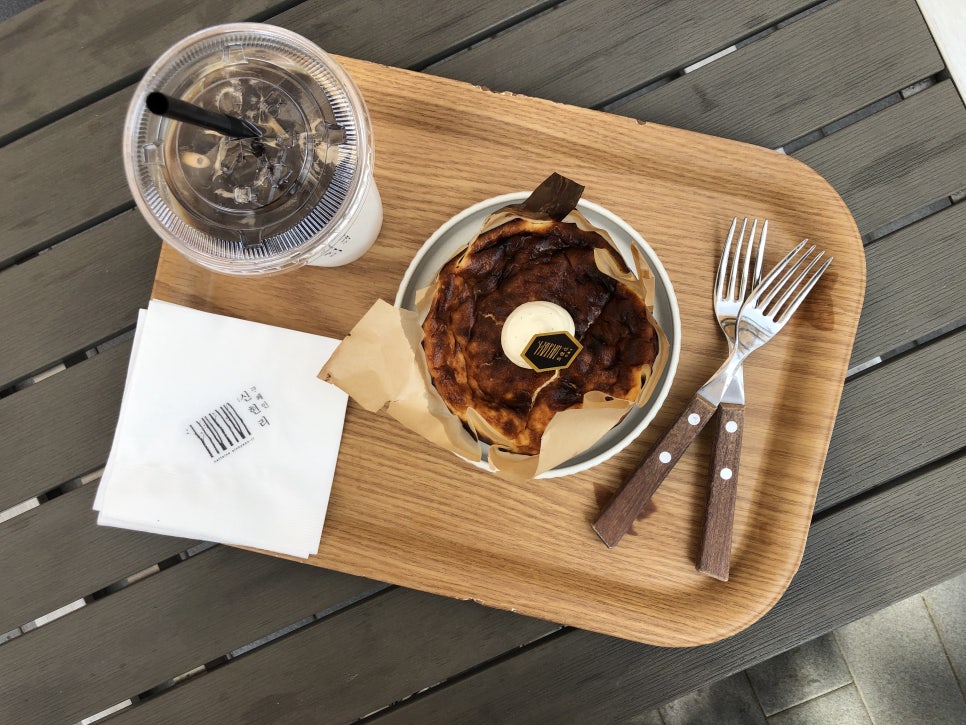 [Gwangju Cafe] A Place with a Charming Birch Forest View: Honest Review of Cafe in Sinhyeon-ri in Gwangju, Gyeonggi-do image 11