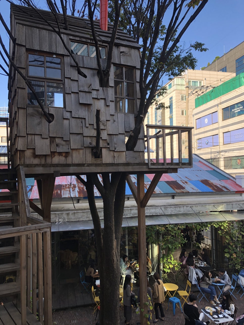 [성수동 카페] 넓은 테라스에서 즐기는 커피 한 잔, 카페 할아버지공장 솔직 후기 관련 이미지 10