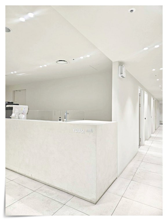 What Is the Difference Between Skin Botox and Rejuran? Can They Be Done Together? image 4