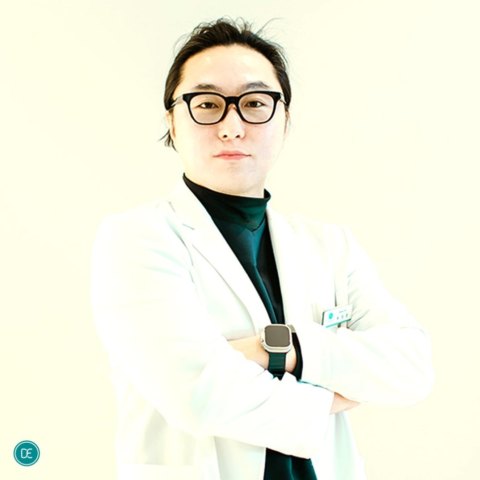 홍대 침샘보톡스 턱이 유독 각져보여 고민이라면 관련 이미지 3