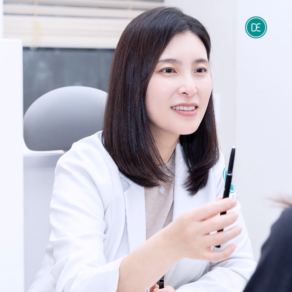 오목교역 입꼬리보톡스, 처진 입매가 고민이라면? 관련 이미지 4