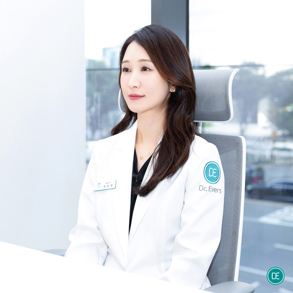건대입구 필러 입술처짐 개선 앵두입술 만들기 관련 이미지 1