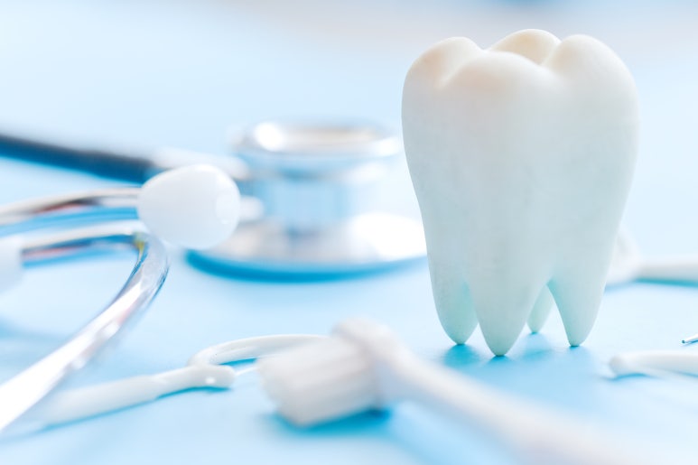 Why Does My Gums Feel Like They Have Receded After Orthodontic Treatment? | Seoul Dental Recommendation image 2