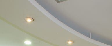 서울치과추천 오래된 보철 사용 중 이상증상 있다면 관련 이미지 8