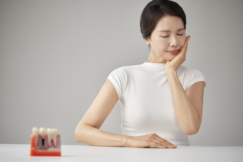 [Junggok-dong Implant] For diabetic patients worried about slow recovery, is implant treatment possible? image 3