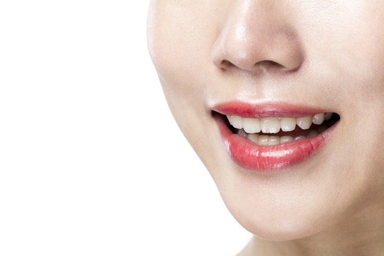 Tooth Sensitivity After Scaling? Could It Be a Sign That You Need Gum Treatment? | 서울야간치과 에스리더치과병원 image 7