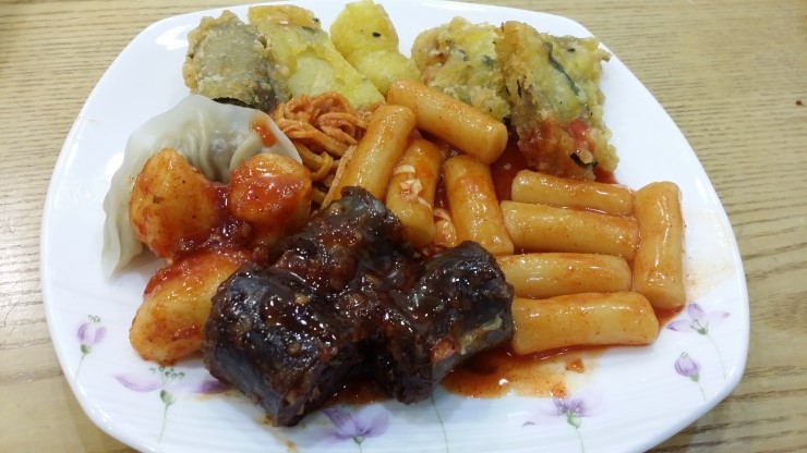 핫한 국민간식 건대역 홍익떡볶이 맛보세요~^^ 관련 이미지 6