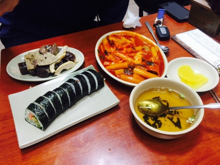 추억맛으로 먹는 소중한 분식 관련 이미지 1