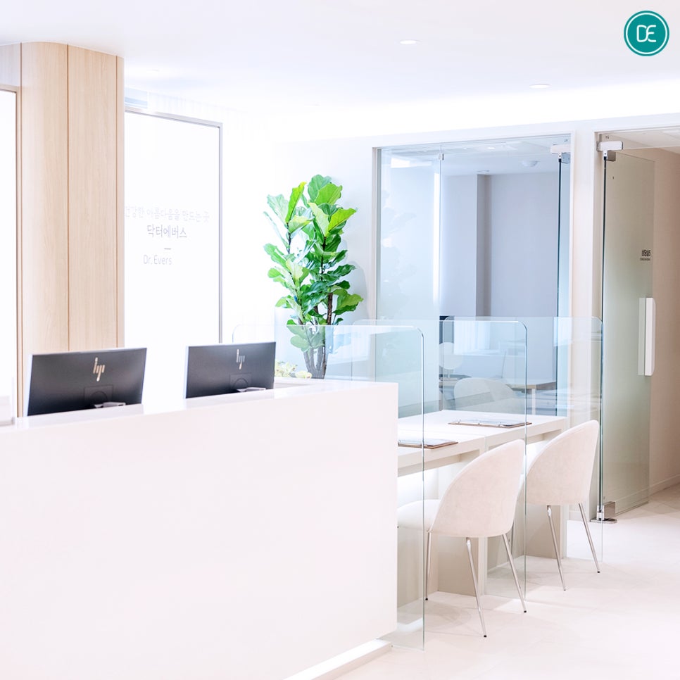 Pico Fractional Care Tips for Acne on the Side of the Neck in Cheongdam image 2