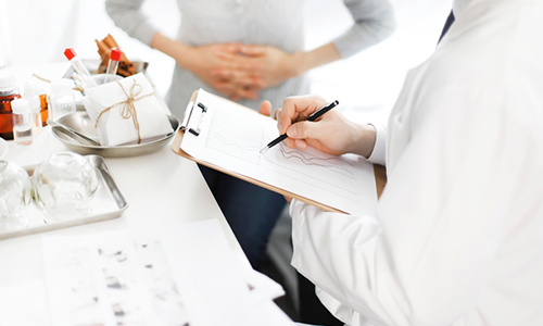 Let’s Take a Look at What to Watch Out for When Planning Double Eyelid Surgery in Middle Age. image 2