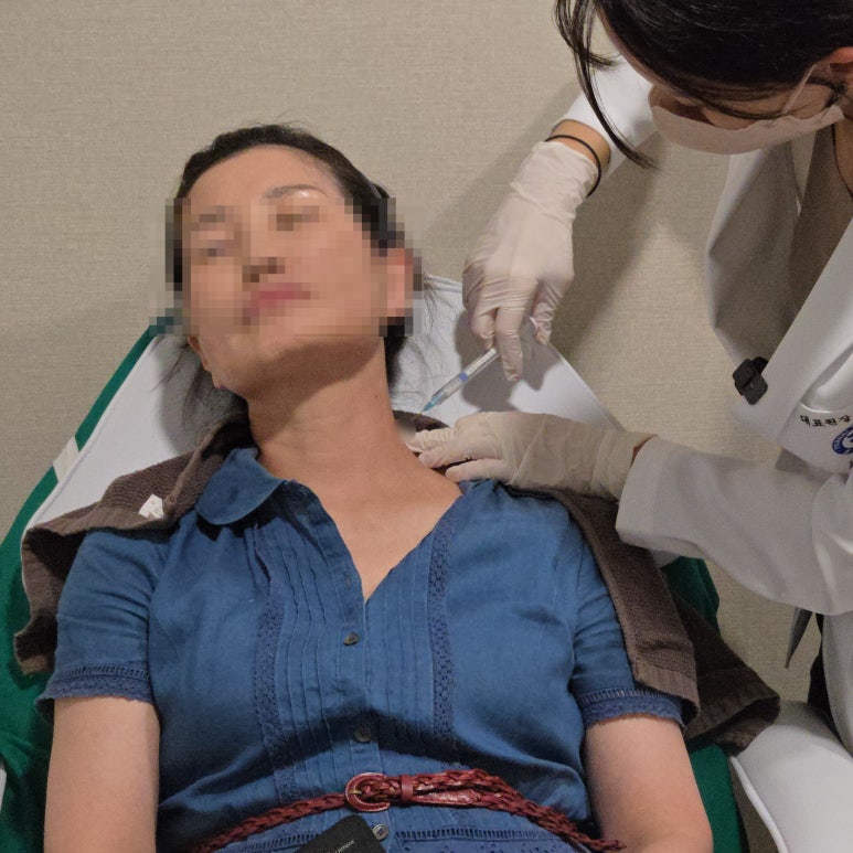 청담 피부과 목주름 시술, 어떻게 개선할 수 있을까? 관련 이미지 2