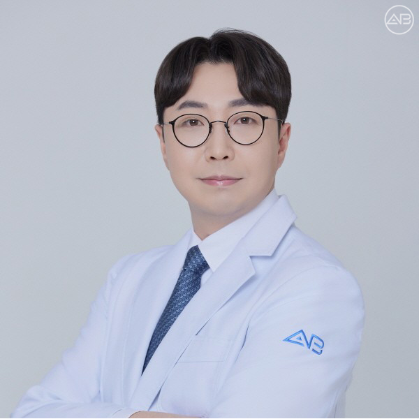 [E동아] 콧망울 축소 효과 높이는 콧볼축소수술... 개인별 맞춤 진단 필수 관련 이미지 1