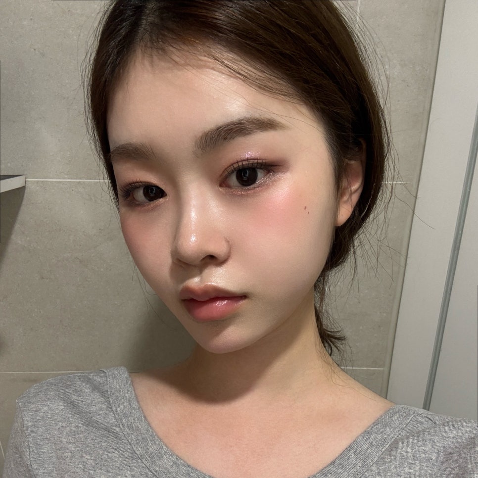 목과 어깨라인을 정리하는 웨딩관리가 필요할 때 관련 이미지 4