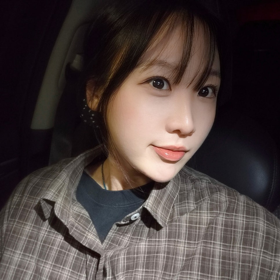 강남침샘보톡스로 부드러운 턱 선 만들고 싶다면 관련 이미지 4