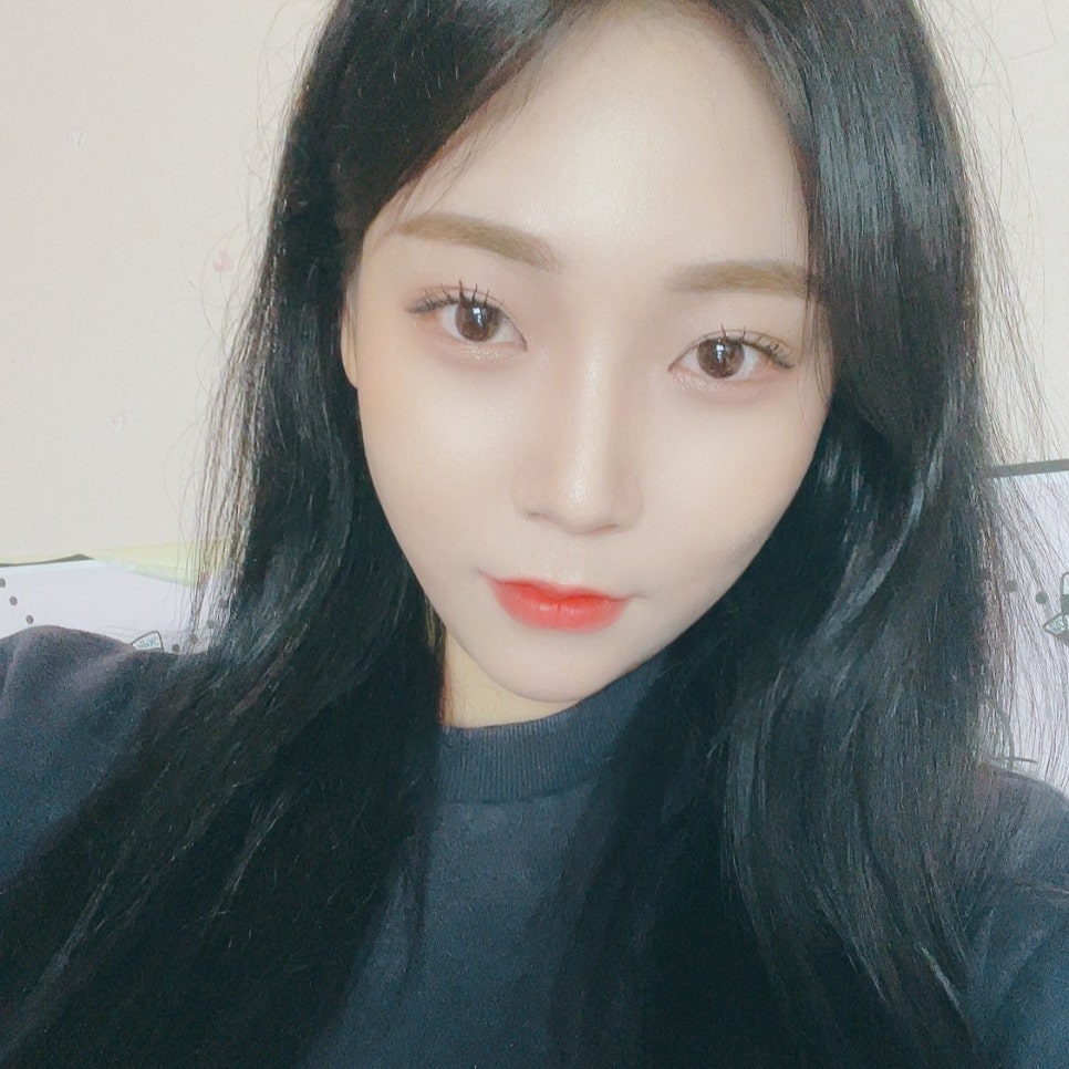 자연스럽게 또렷해 진 턱 선 만들어 준 침샘보톡스효과 관련 이미지 2