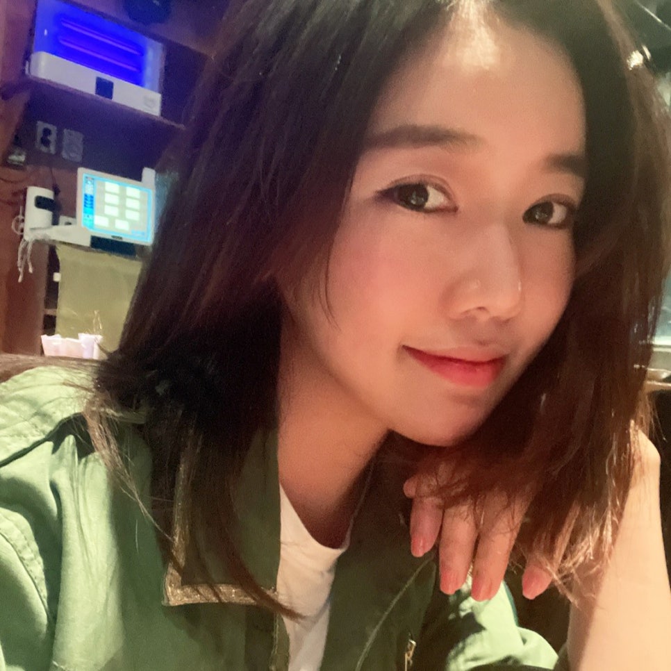 눈밑지방재배치후기 미묘한 차이가 인상을 바꿔요 관련 이미지 1