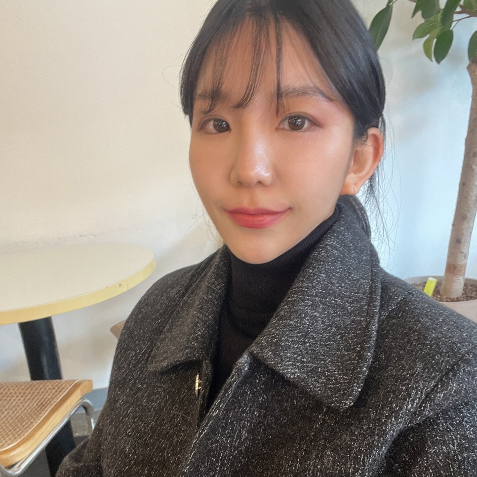 Salivary Gland Botox Review: Creating a Smooth Jawline image 1