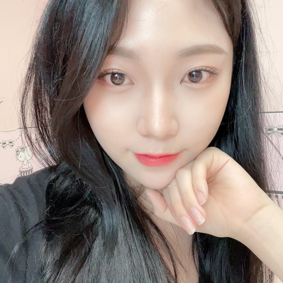 입꼬리교정을 통해 웃는 인상 완성해요 관련 이미지 1