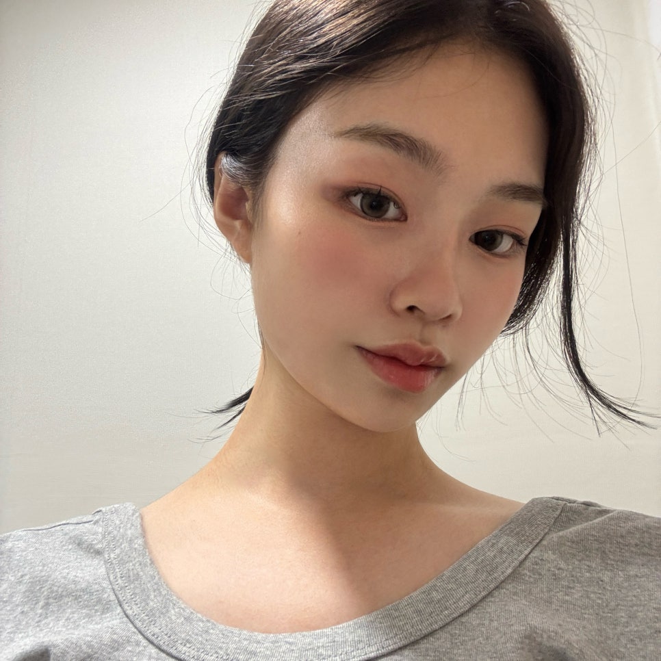 넥슬림주사시술로 한층 가벼워진 목선, 자신감이 달라졌어요 관련 이미지 3