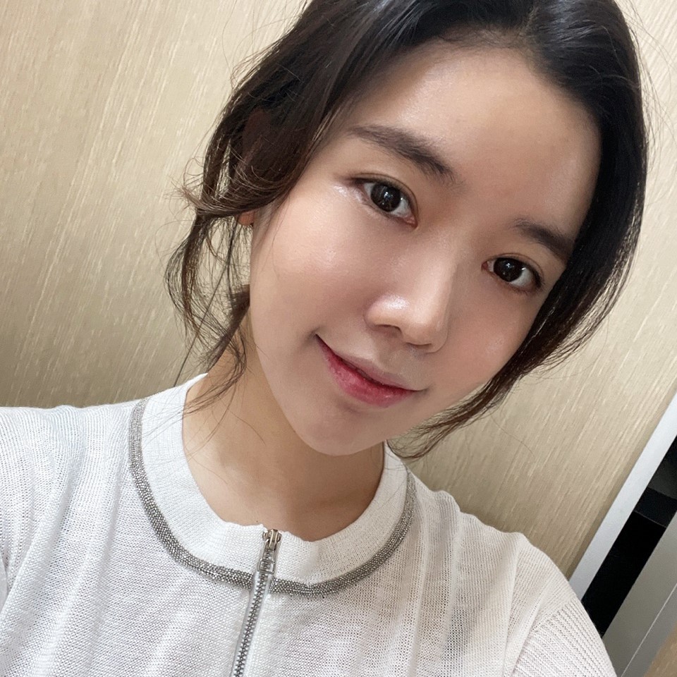 탄력있는 턱 라인, 강남이중턱제거로 지금보다 훨씬 예뻐질 수 있어요! 관련 이미지 2